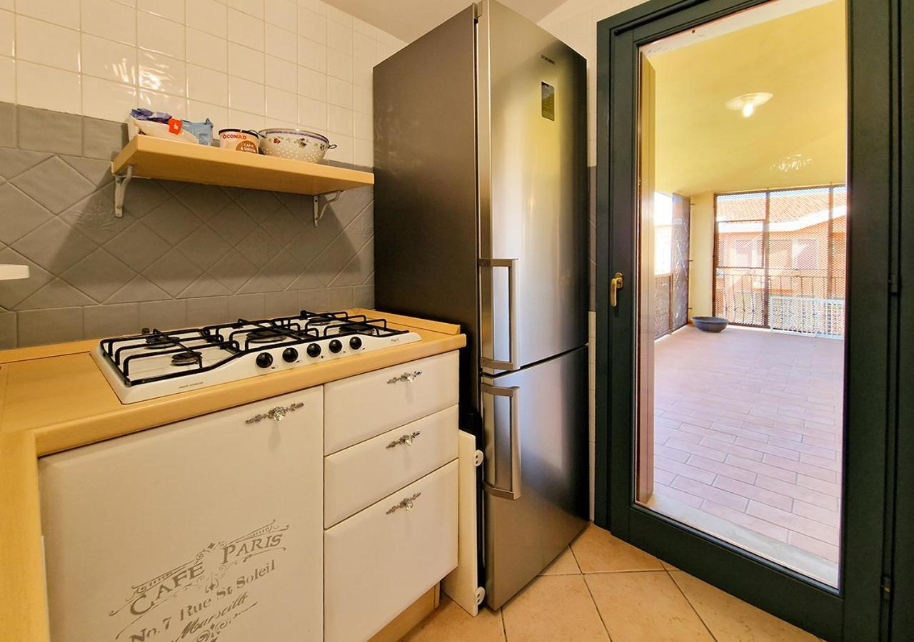 Murphy Holiday Home - Residenza Aldo Moro 02 La Maddalena  Kültér fotó
